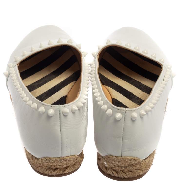 Pre Owned Christian Louboutin White Leather Melides Spike Trim Flat Espadrilles Size 39