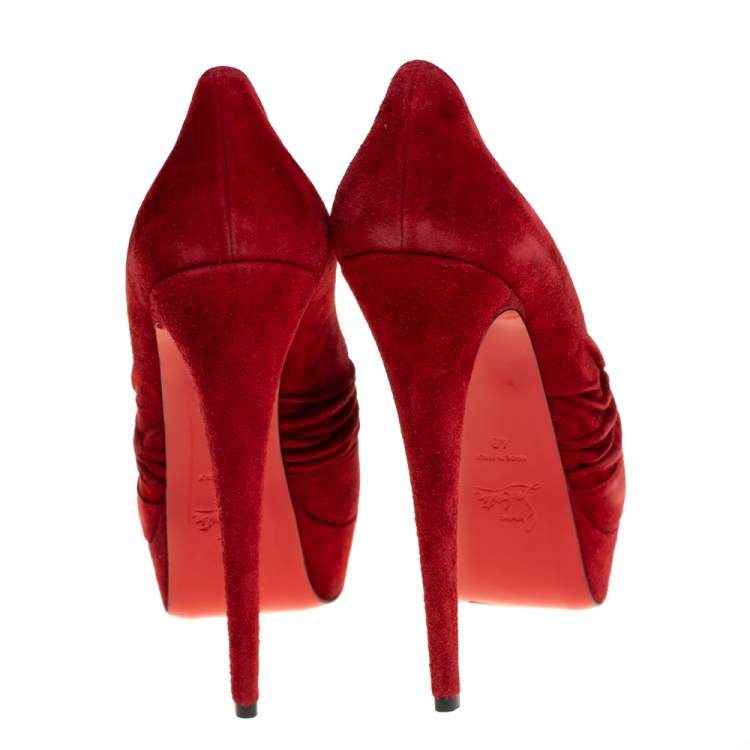 Pre Owned Christian Louboutin Red Suede Ruched Detail Drapadita Platform Peep Toe Pumps Size 40
