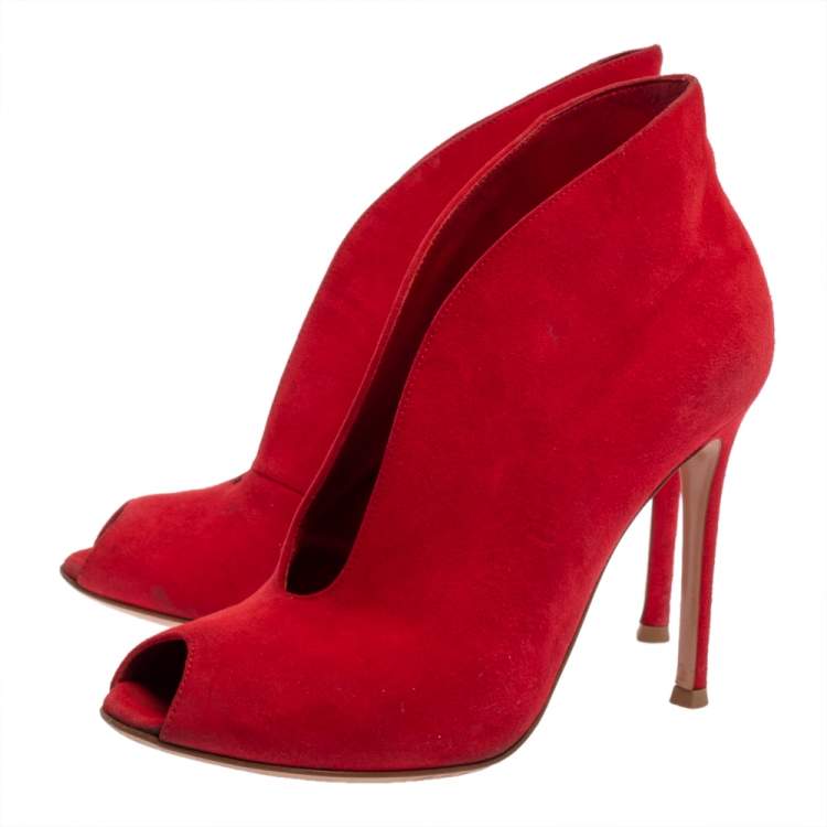 Pre Owned Gianvito Rossi Red Suede Vamp Peep Toe Booties Size 35.5