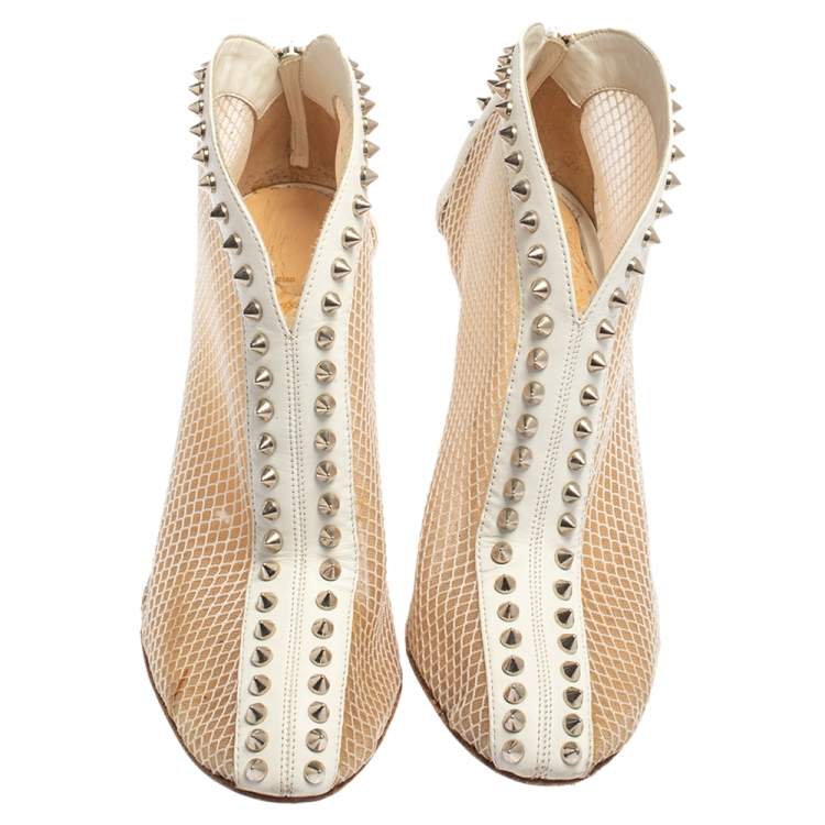 مملوكة مسبقًا  Christian Louboutin White Mesh And Leather Bourriche Spike Studded Booties Size 39