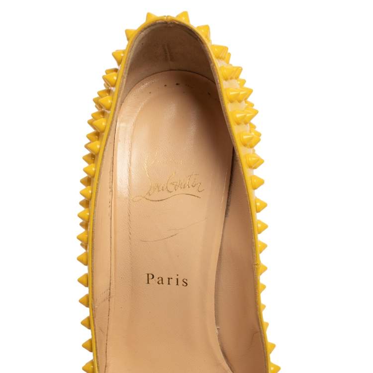 Pre Owned Christian Louboutin Yellow Patent Leather Bianca Spike Platform Pumps Size 39