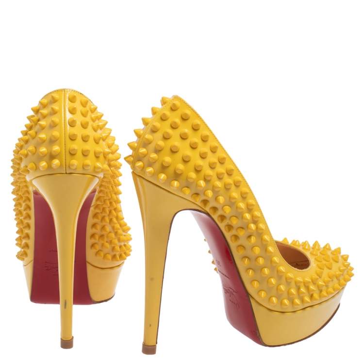 Pre Owned Christian Louboutin Yellow Patent Leather Bianca Spike Platform Pumps Size 39