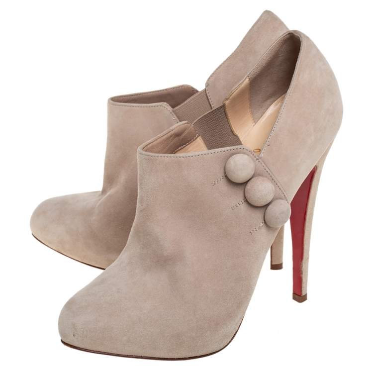 Pre Owned Christian Louboutin Beige Suede Booties Size 39.5 