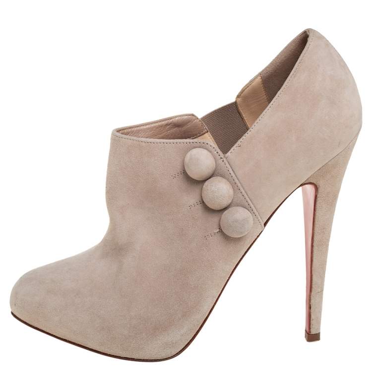 Pre Owned Christian Louboutin Beige Suede Booties Size 39.5 
