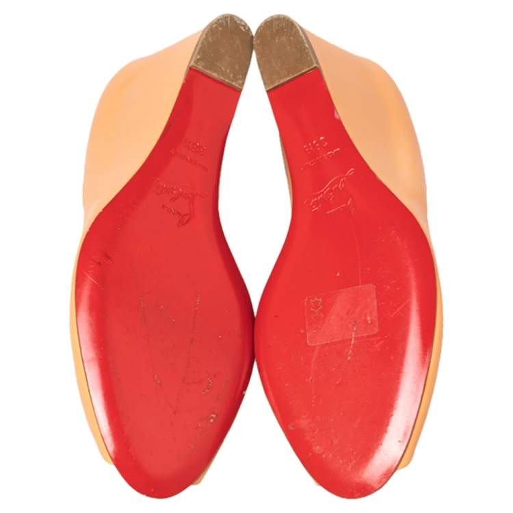 Pre Owned Christian Louboutin Peach Leather Peep Toe Wedge Pumps Size 38.5