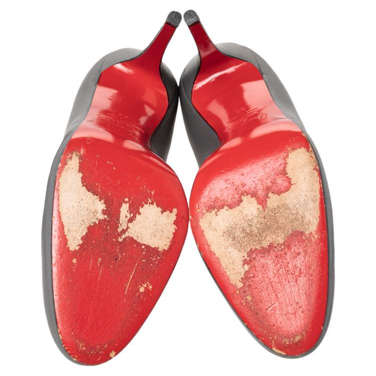 Pre Owned Christian Louboutin Grey Leather New Simple Pumps Size 39