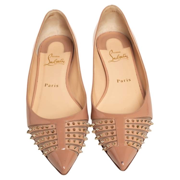 مملوكة مسبقًا Christian Louboutin Nude Patent Leather Goldoflat  Flats Size38