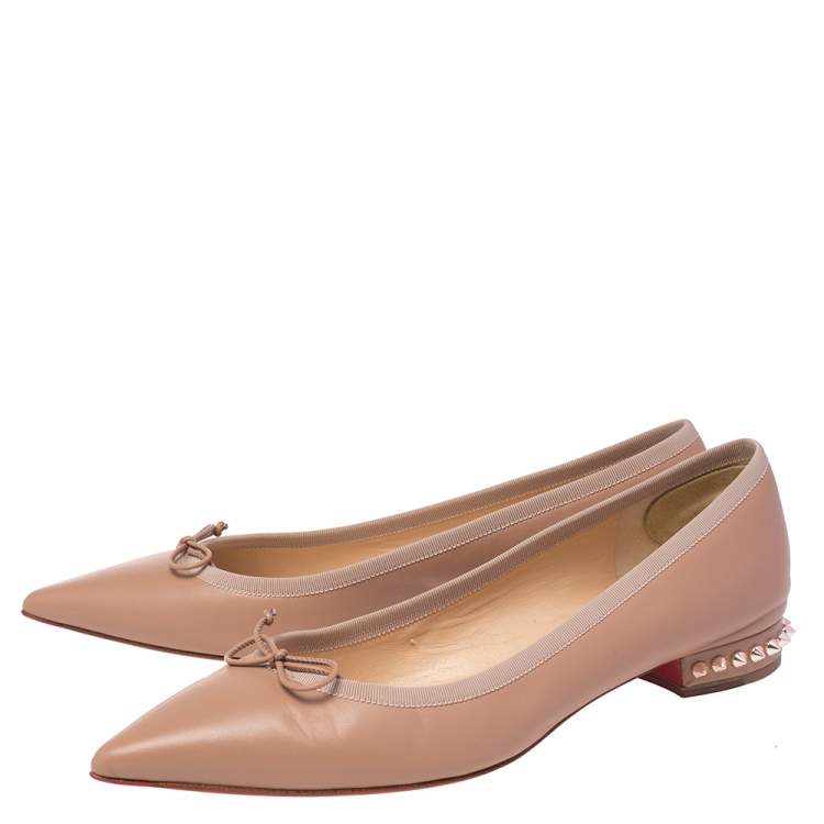 Pre Owned Christian Louboutin Beige Leather Hall Spike Flats Size 40