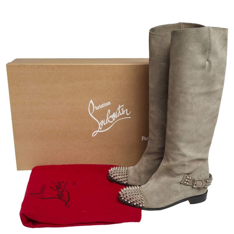 مملوكة مسبقًا Christian Louboutin Grey Suede Egoutina Spikes Knee Boots Size 37