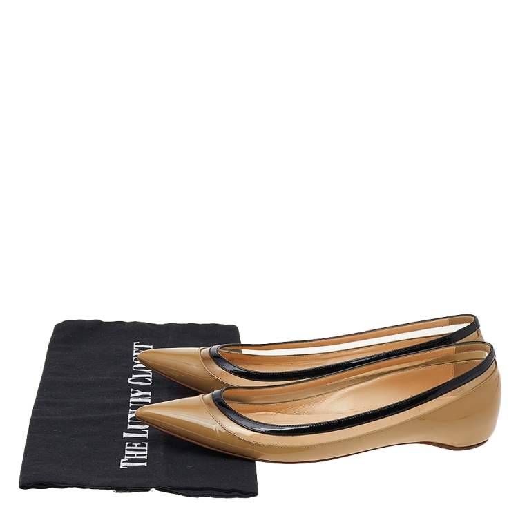 مملوكة مسبقًا Christian Louboutin Beige Patent Leather And PVC Paulina Ballet Flats Size 36.5