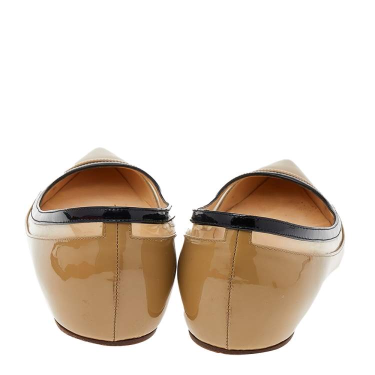 مملوكة مسبقًا Christian Louboutin Beige Patent Leather And PVC Paulina Ballet Flats Size 36.5