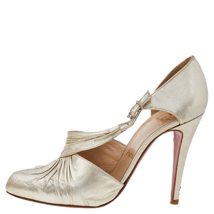 Pre Owned Christian Louboutin Metallic Gold Lamé Fabric Ruffle D'Orsay Pumps Size 38