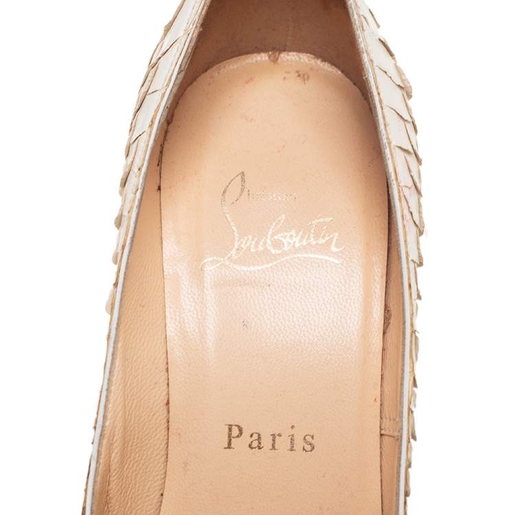 Pre Owned Christian Louboutin White Python So Kate Pointed toe Pumps Size 37
