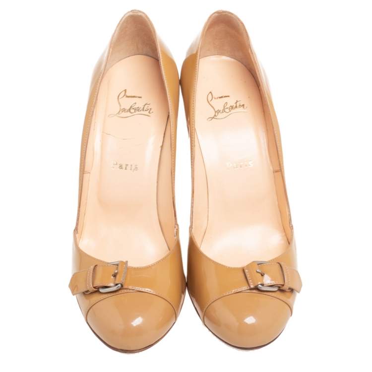 Pre Owned Christian Louboutin Beige Patent Buckle Detail Pumps Size 39.5