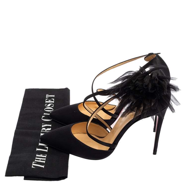 Pre Owned Christian Louboutin Black Satin Gela Davis Pointed-Toe Pumps Size 35.5