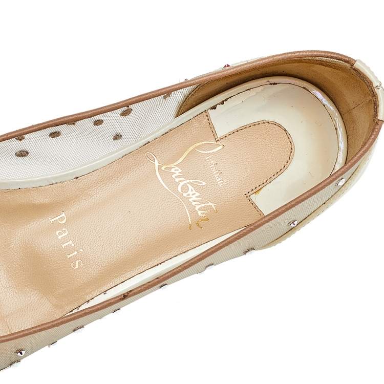 مملوكة مسبقًا Christian Louboutin Beige Mesh, Leather, And Iridescent Patent Leather Follies Strass Ballet Flats Size 35