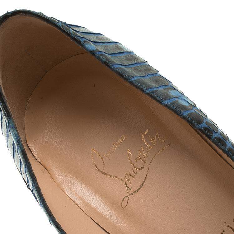 Pre Owned hristian Louboutin Blue Watersnake Bianca Pumps Size 37.5