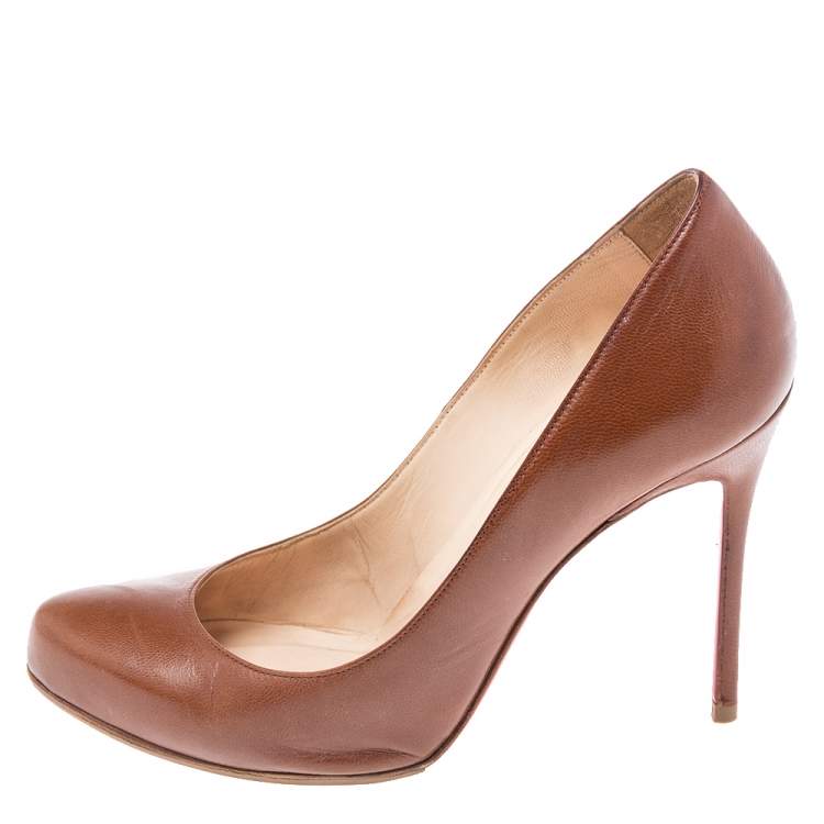 Brown christian discount louboutin pumps