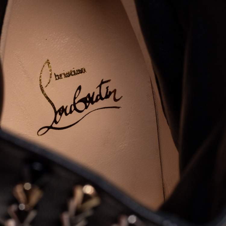 مملوكة مسبقًا Christian Louboutin Black Patent Leather and Suede Spike Wars Ankle Boots Size 39.5