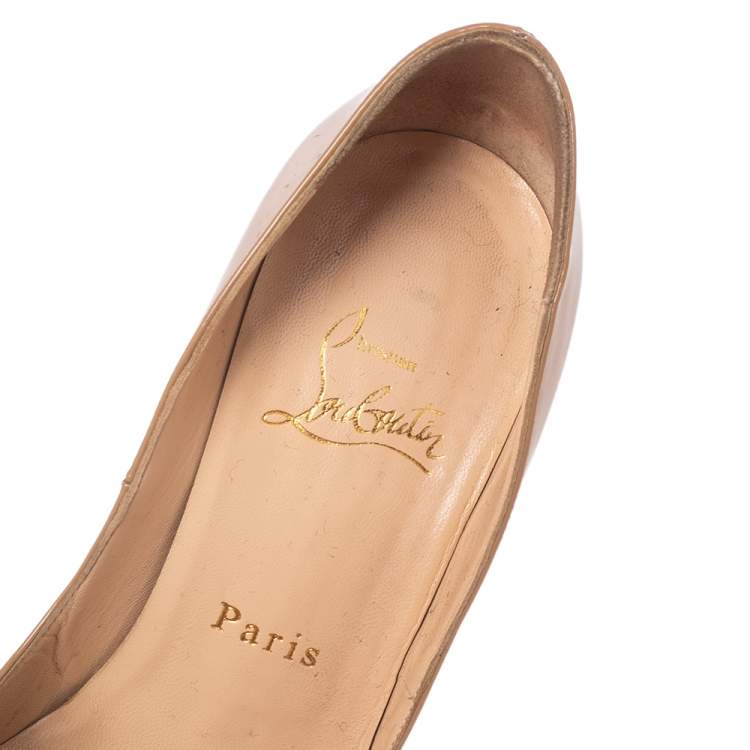 مملوكة مسبقًا Christian Louboutin Beige Patent Leather Lady Peep Toe Platform Pumps Size 35