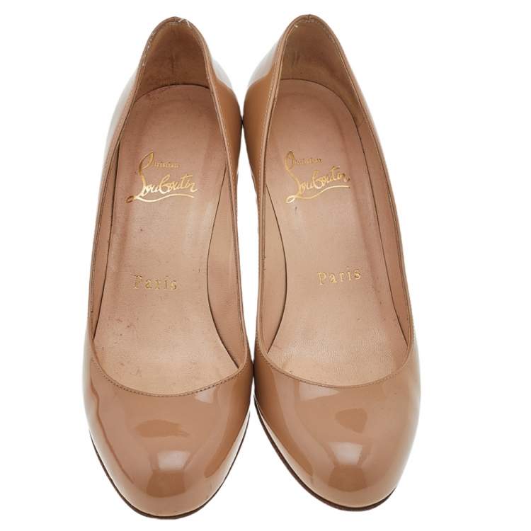 Pre Owned Christian Louboutin Beige Patent Leather Simple Pumps Size 35