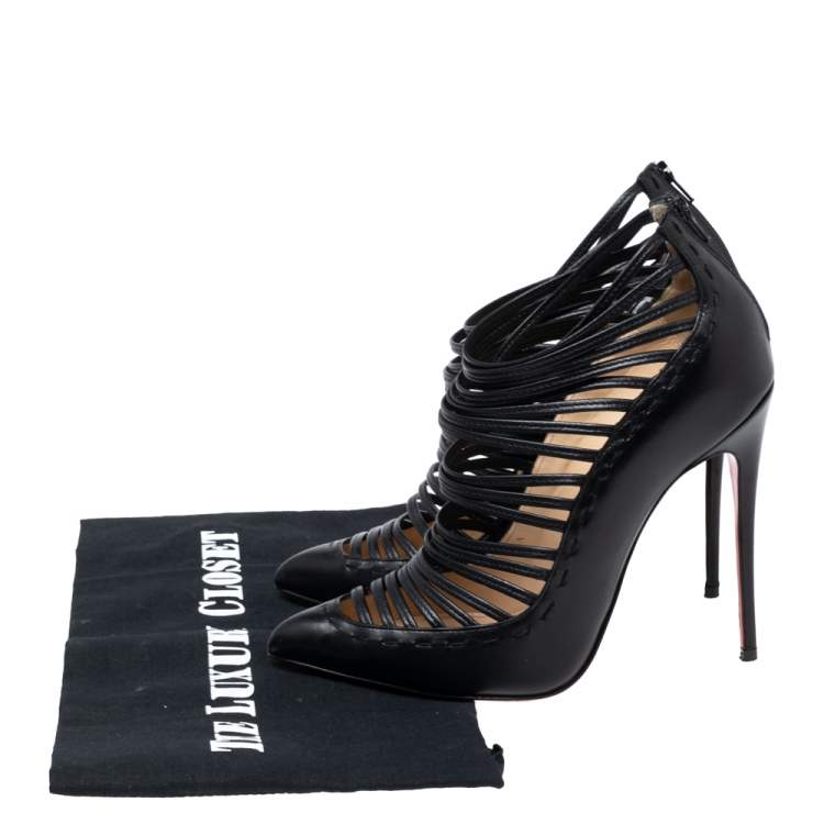 مملوكة مسبقًا Christian Louboutin Black Leather Gortik Ankle Booties Size 36