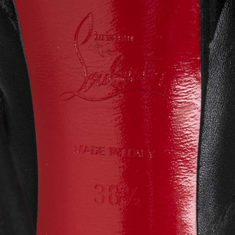 مملوكة مسبقًا Christian Louboutin Black Leather Maralla Studded Cutout Booties Size 38.5