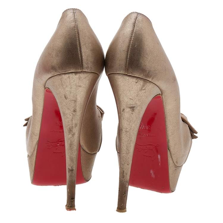 Pre Owned Christian Louboutin Metallic Gold Leather Madame Butterfly Peep Toe Platform Pumps Size 36.5