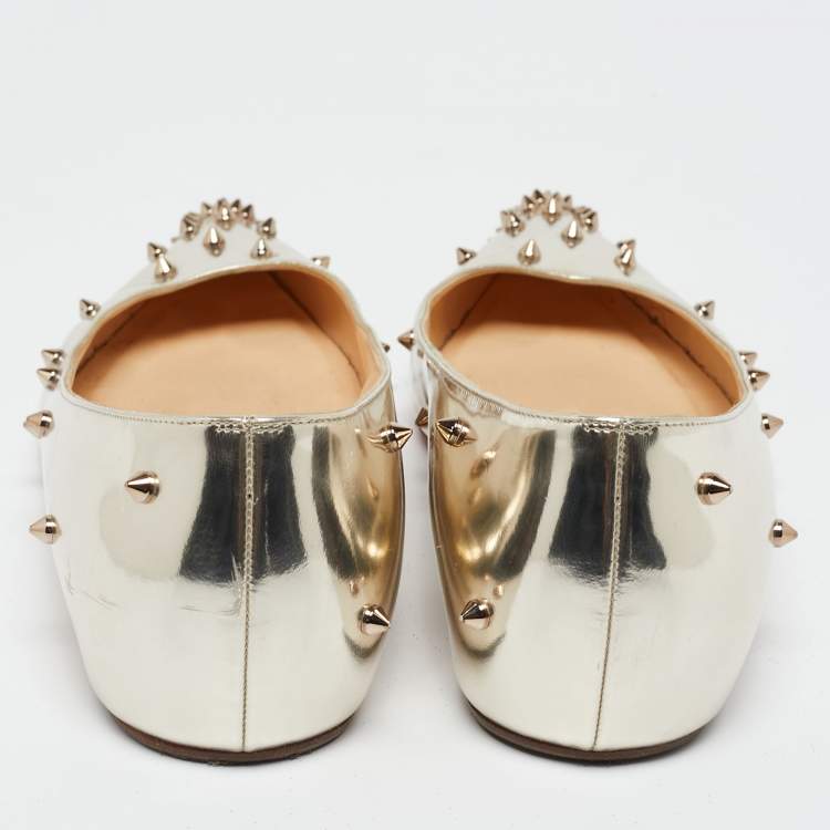 مملوكة مسبقًا Christian Louboutin Light Gold Leather Degraspike Ballet Flats Size 41