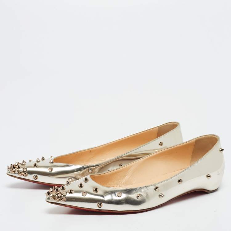 Christian louboutin clearance gold flats