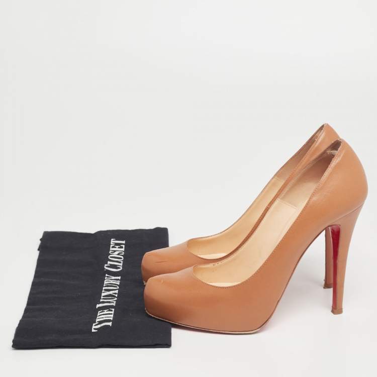 Pre Owned Christian Louboutin Tan Leather Rolando Pumps Size 37.5