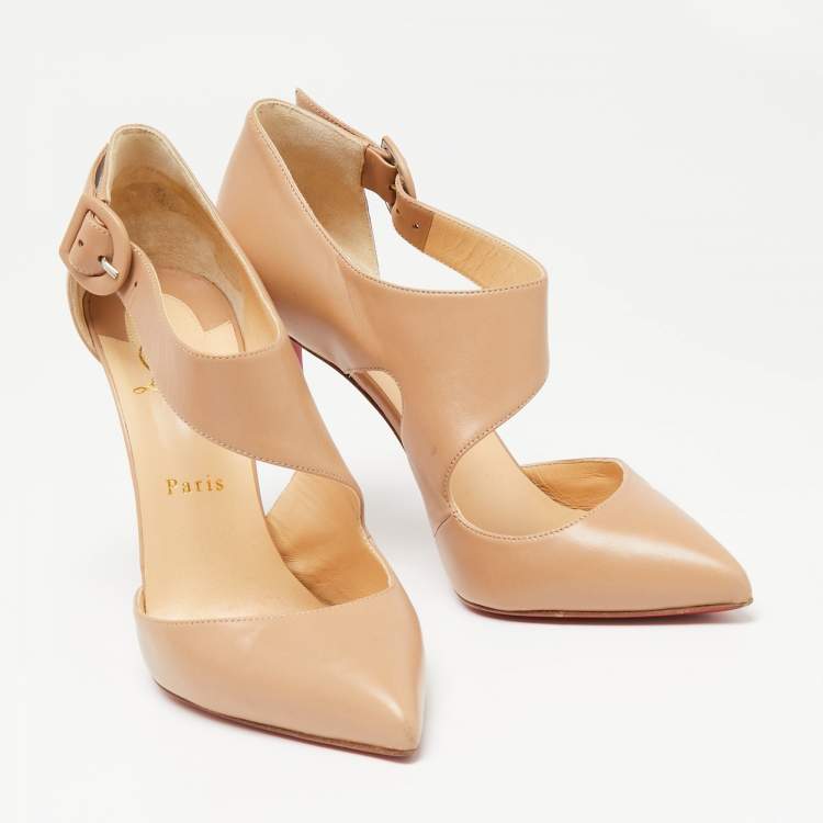 Pre Owned Christian Louboutin Beige Leather Sharpeta Pointed-Toe Pumps Size 40