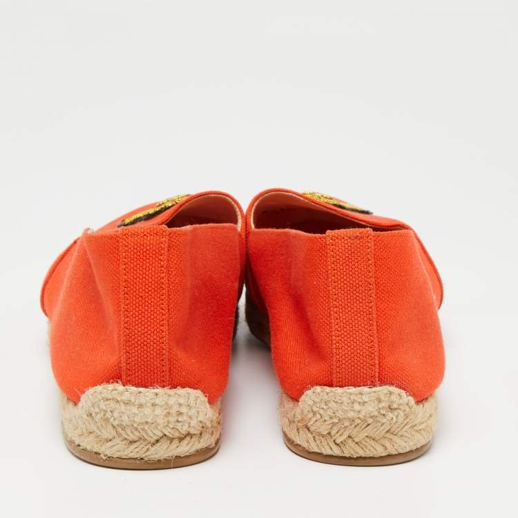 Pre Owned Christian Louboutin Orange Canvas Gala Embroidered Crest Flat Espadrilles Size 40