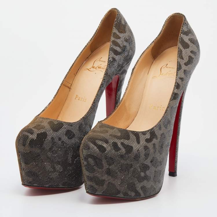 Pre Owned Christian Louboutin Metallic Fabric Daffodile Pumps Size 36.5