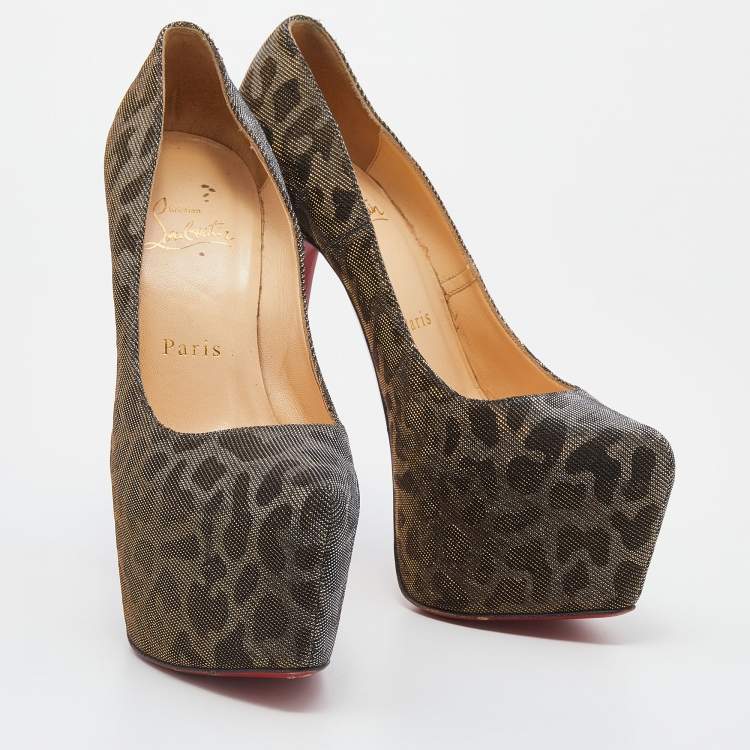 Pre Owned Christian Louboutin Metallic Fabric Daffodile Pumps Size 36.5
