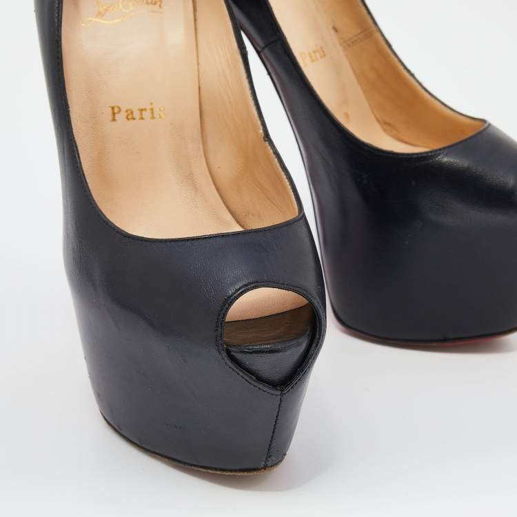 مملوكة مسبقًا Christian Louboutin Black Leather Highness Peep Toe Platform Pumps Size 37