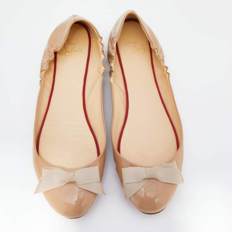 Pre Owned Christian Louboutin Beige Patent Leather Air Loubi Bow Ballet Flats Size 40.5