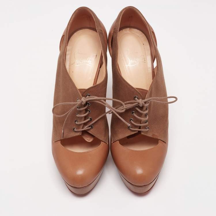 مملوكة مسبقًا Christian Louboutin Tan/Brown Leather and Canvas Lace-Up Ankle Booties Size 39.5