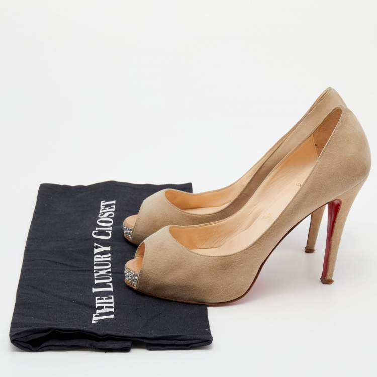 Pre Owned Christian Louboutin Beige Suede Very Prive Crystal Embellished Peep Toe Pumps Size 38.5