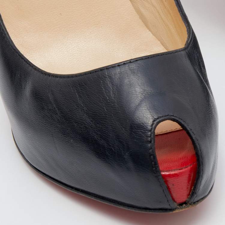 مملوكة مسبقًا Christian Louboutin Black Leather Mini Bout Peep Toe Pumps Size 38.5