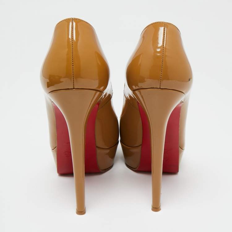 Pre Owned Christian Louboutin Beige Patent Leather Bianca Pumps Size 37