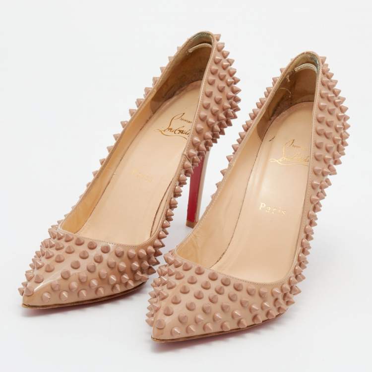 Pre Owned Christian Louboutin Beige Patent Leather Pigalle Spikes Pumps Size 38.5
