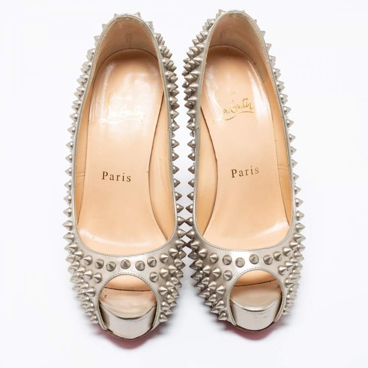 Pre Owned Christian Louboutin Grey Patent Leather Lady Peep Toe Spikes Platform Pumps Size 34