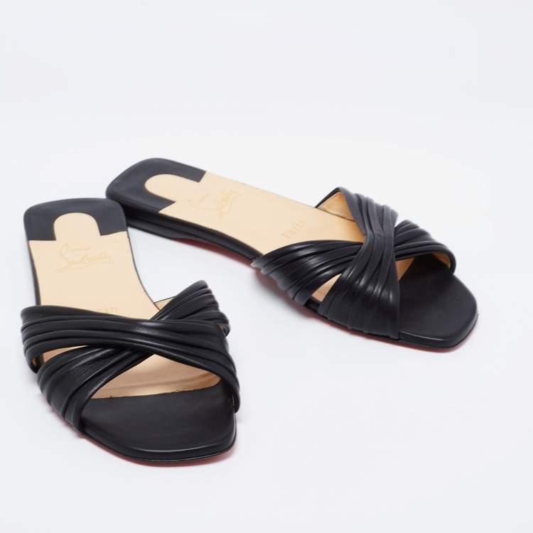 مملوكة مسبقًا Christian Louboutin Black Leather Nicol Flat Slides Size 36