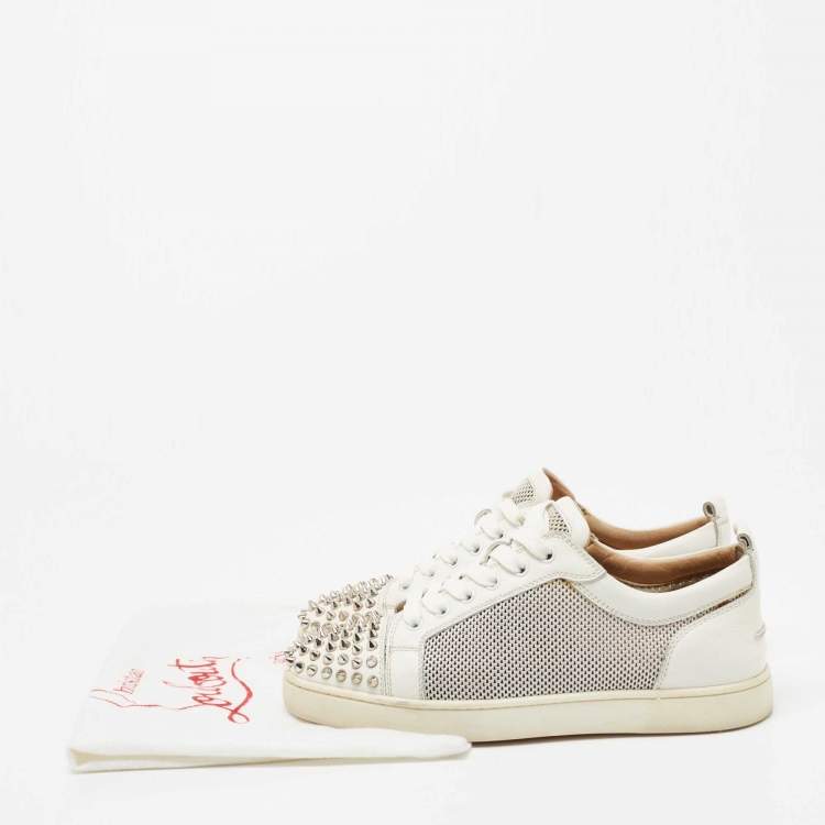 Pre Owned Christian Louboutin White/Grey Leather And Mesh Louis Junior Spike Sneakers Size 39.5