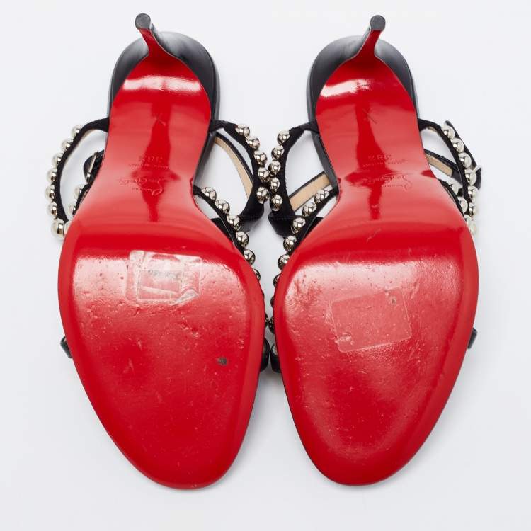 مملوكة مسبقًا Christian Louboutin Black Leather Galeria Studded Sandals Size 38.5