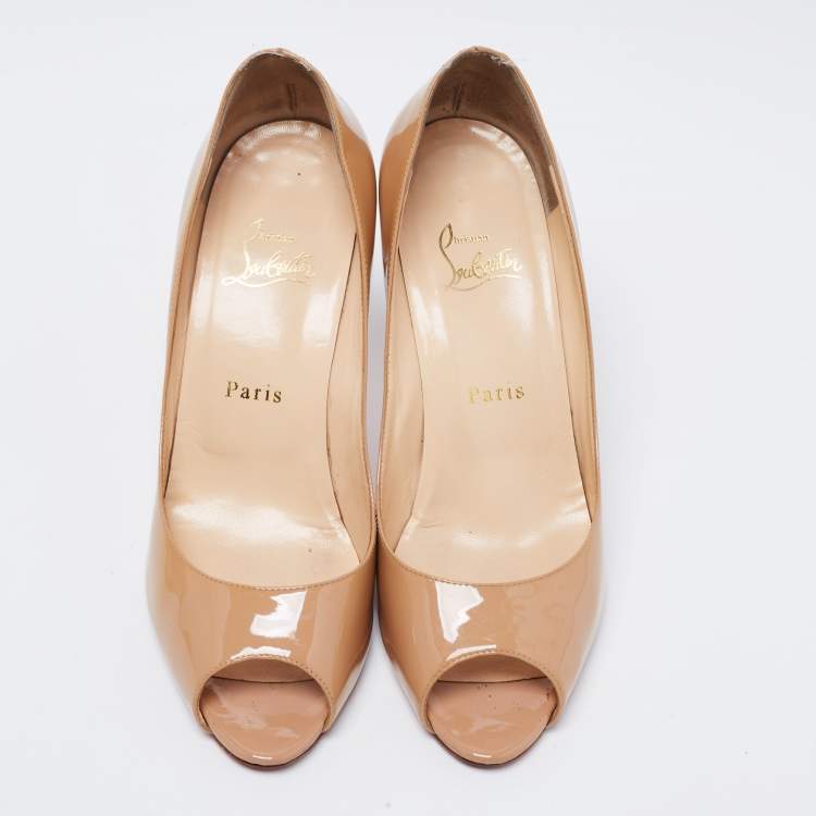 مملوكة مسبقًا Christian Louboutin Beige Patent Leather You You Peep Toe Pumps Size 38