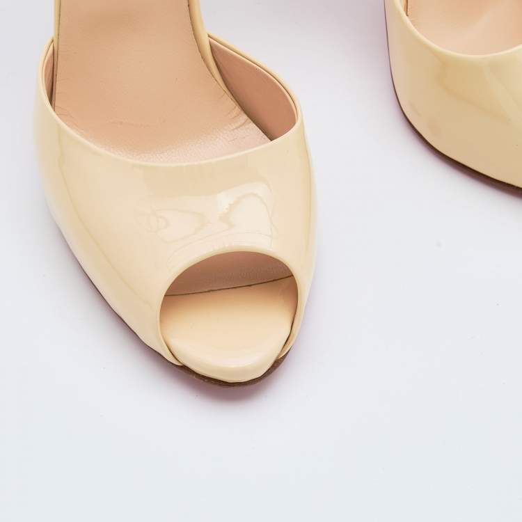 Pre Owned Christian Louboutin Pale Yellow Patent Leather Madame Claude 120 Peep-Toe Pumps Size 39.5