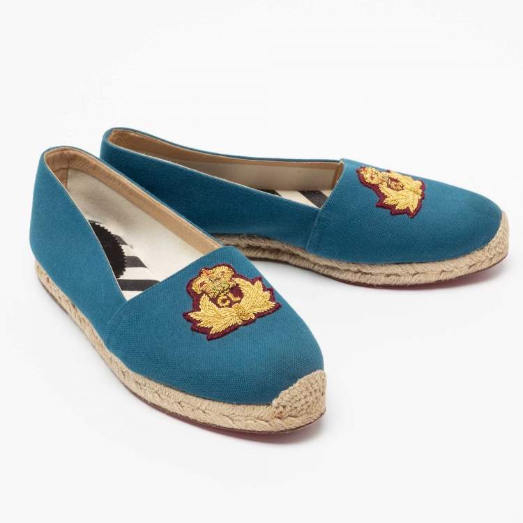 Pre Owned Christian Louboutin Blue Canvas Gala Embroidered Crest Flat Espadrilles Size 39