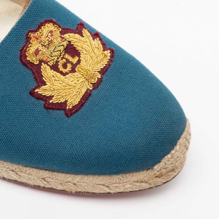 Pre Owned Christian Louboutin Blue Canvas Gala Embroidered Crest Flat Espadrilles Size 39